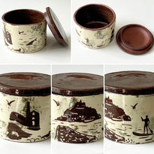 Load image into Gallery viewer, Small Cornish ‘St Michael’s Mount’ Jar

