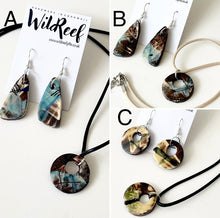 Load image into Gallery viewer, Terracotta Earrings &amp; Pendant Sets

